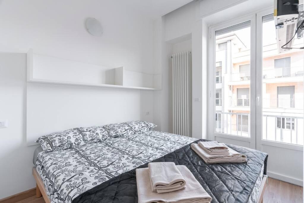 Cimiano Suite 22, New Apartment Milán Exterior foto
