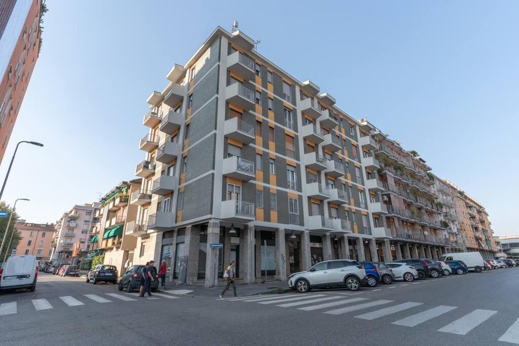Cimiano Suite 22, New Apartment Milán Exterior foto